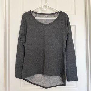 Champion Heather Gray Long Sleeve Scoop-Neck High-Low Sweatshirt – Size XS